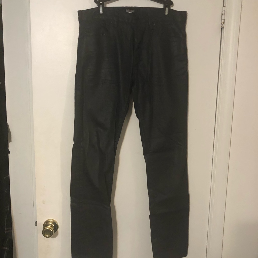 Men’s William Rast blue coated jeans. Size 30/32